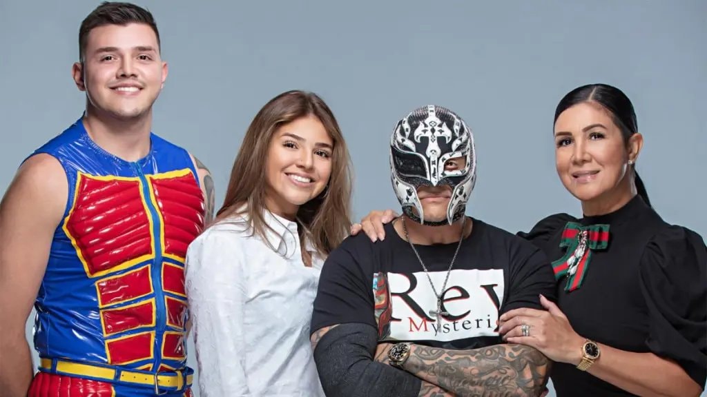 Rey Mysterio family portrait