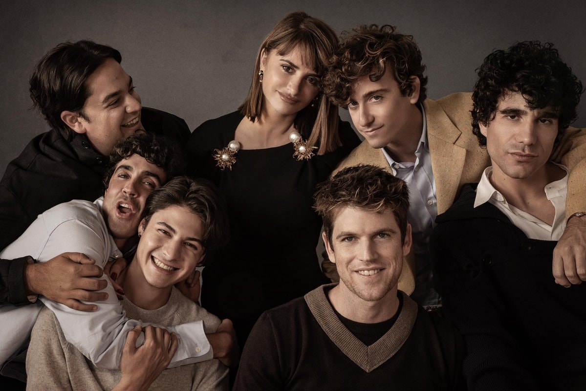 LA BOLA NEGRA press cast