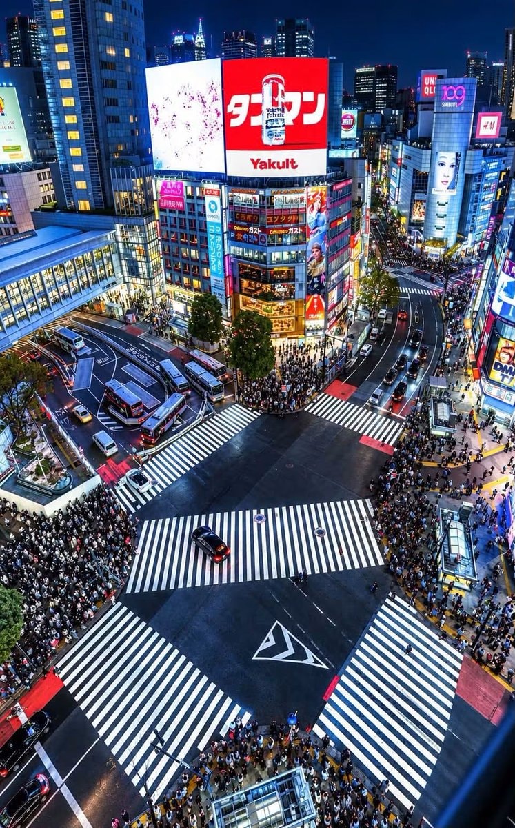 shibuya crossing japan