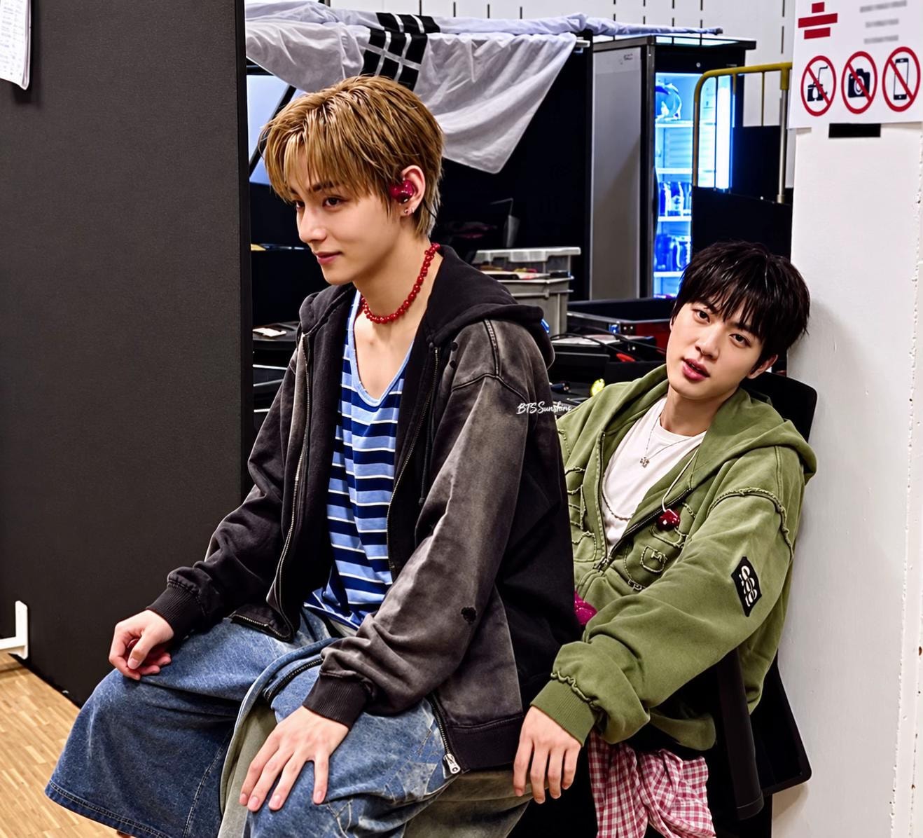 taehyung jin backstage moment (photo 2 of 2)