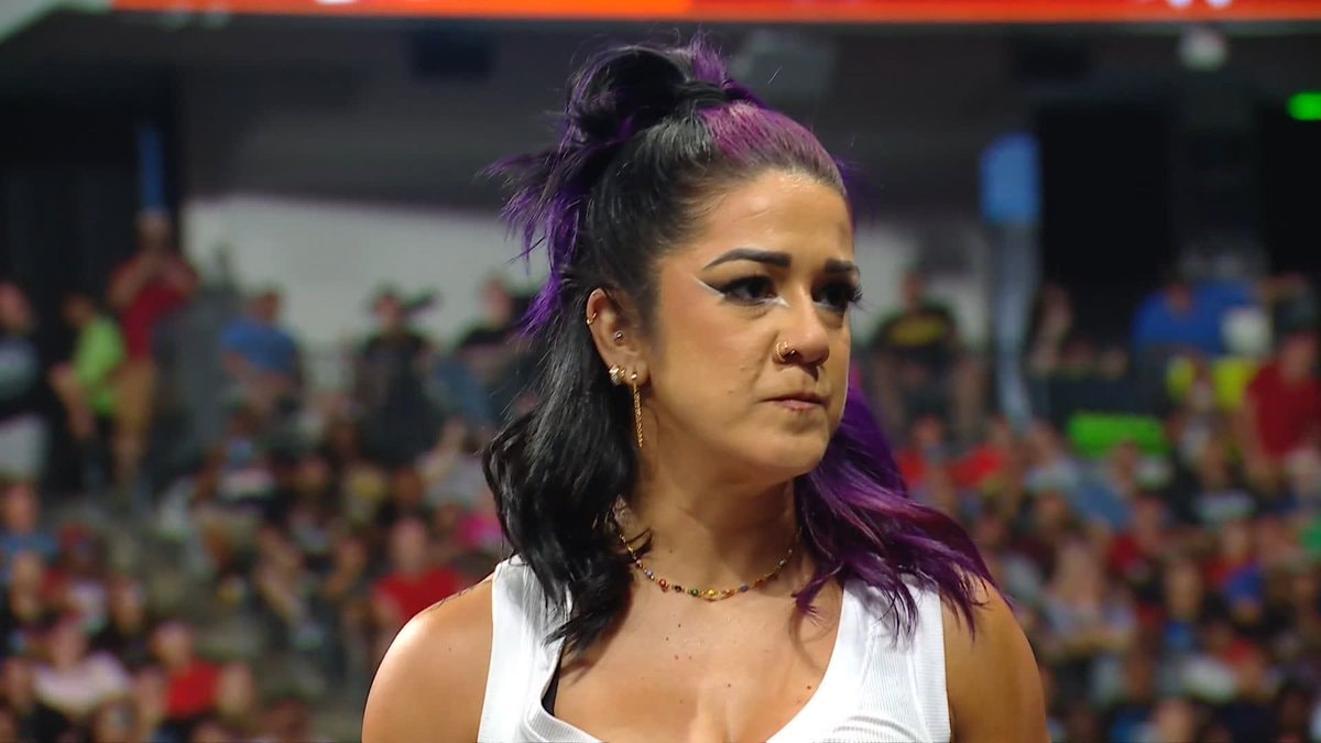 Bayley vs Lyra Valkyria confrontation