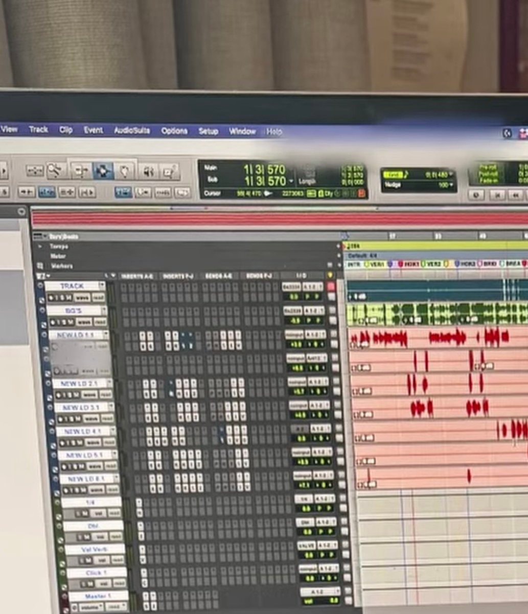 audio editing software blur (photo 2 of 2)