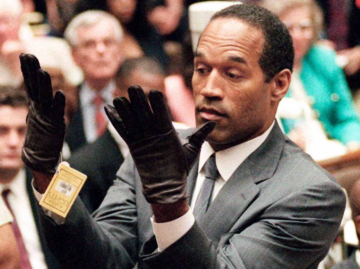 Buffalo Bills exclude O.J. Simpson from stadium legends (photo 1 of 2)
