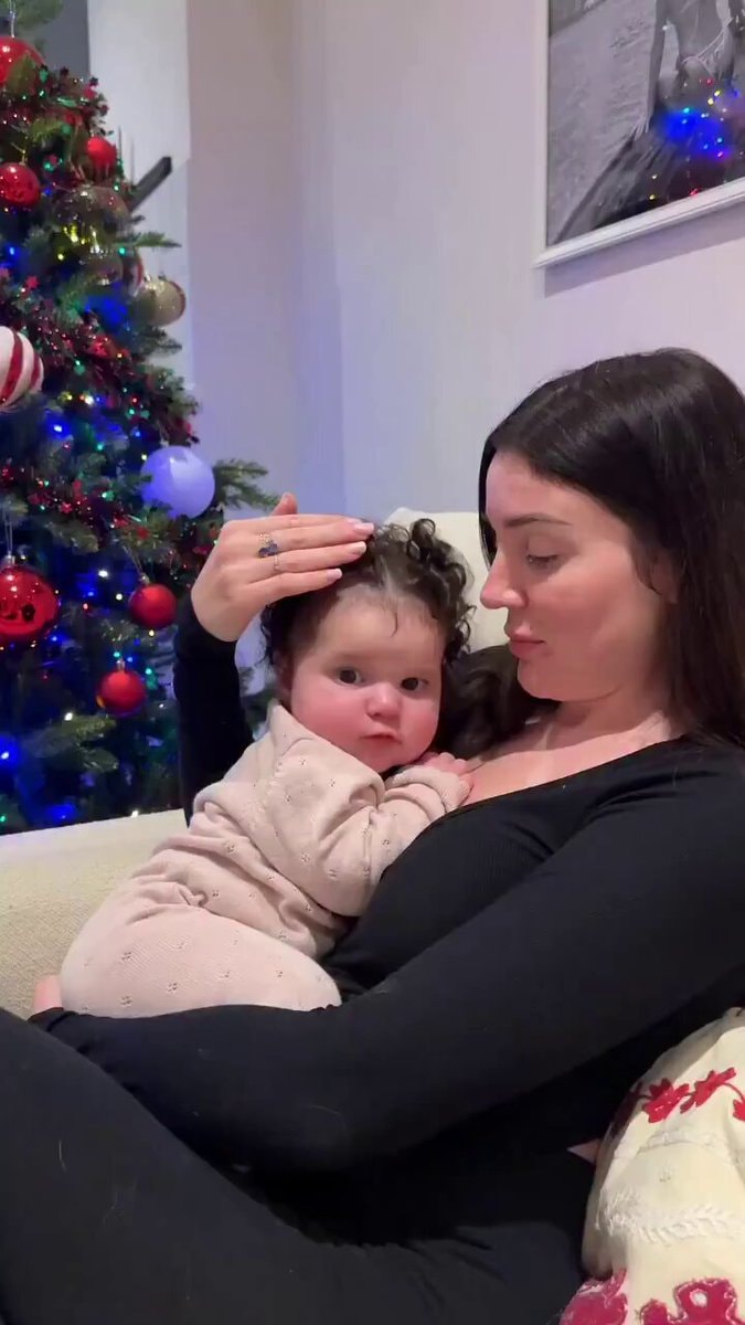 baby falls asleep to heartbeat