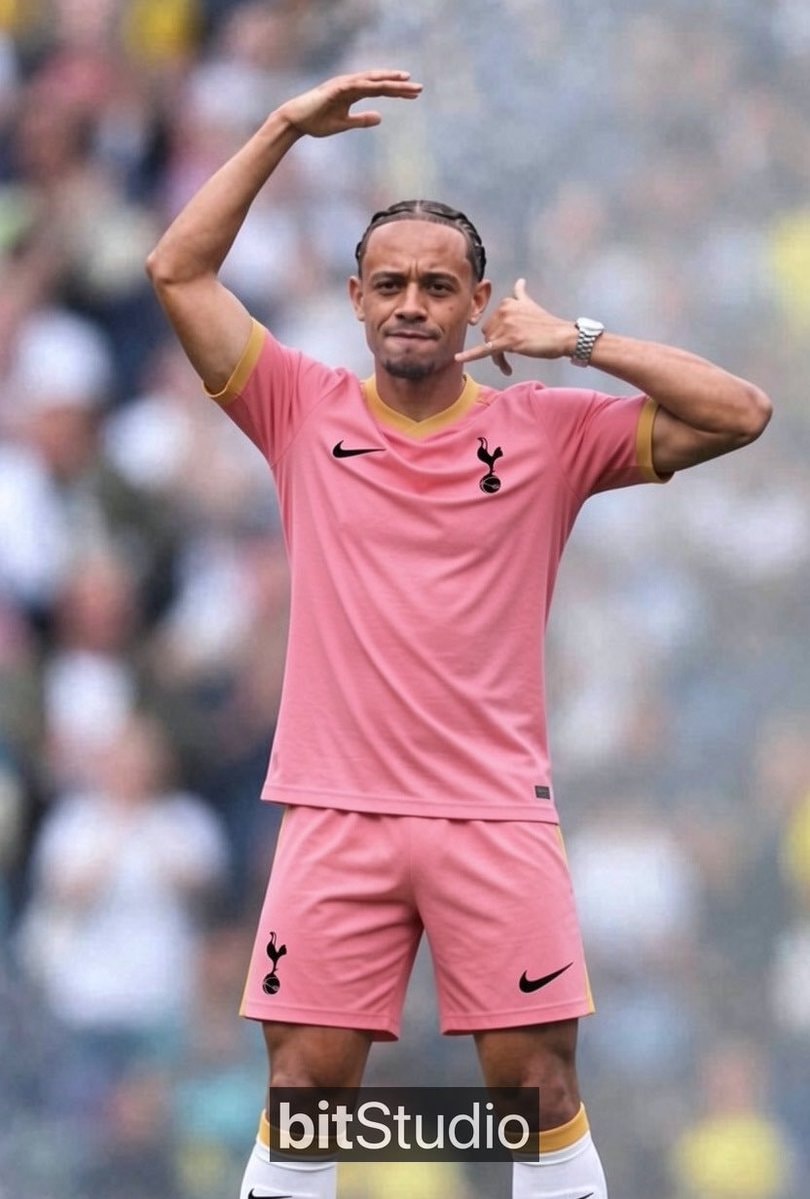 soccer player in pink kit soccer player in pink kit