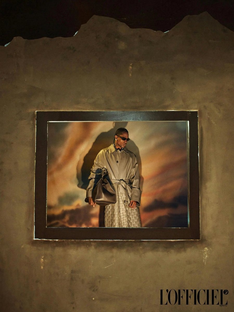 Travis Scott L'OFFICIEL Magazine (photo 3 of 3)