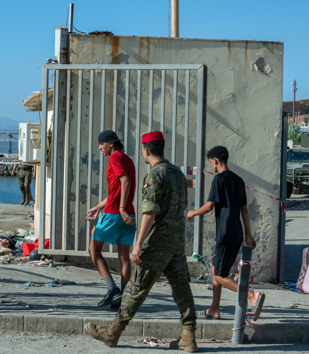 Italy amnesty foreign workers 2028 Meloni Spain (photo 1 of 2)