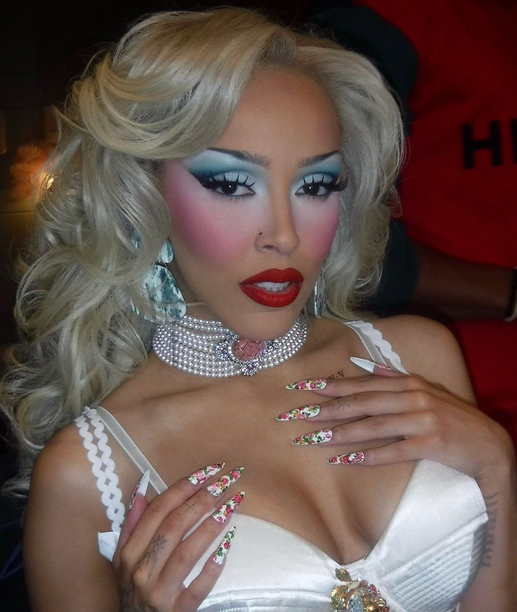 Doja Cat Gay Ally shirt Chicago (photo 2 of 2)