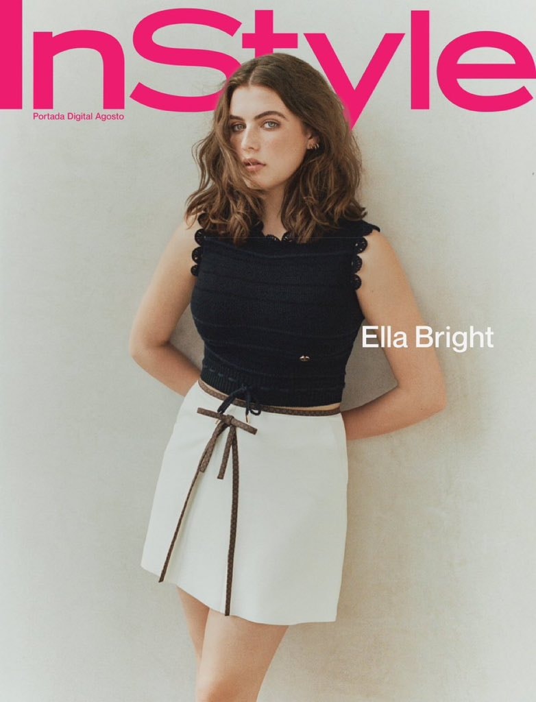 Ella Bright InStyle Mexico cover (photo 1 of 2)