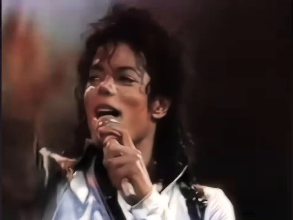 Michael Jackson Rock with You giggle