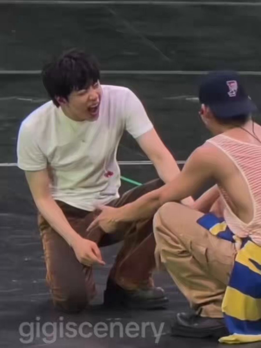 Jin reacts to Yoongi ARE YOU READY Jin reacts to Yoongi ARE YOU READY