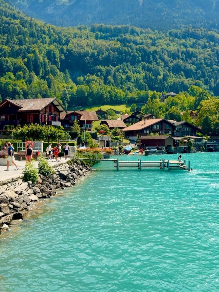 Switzerland (photo 3 of 4)
