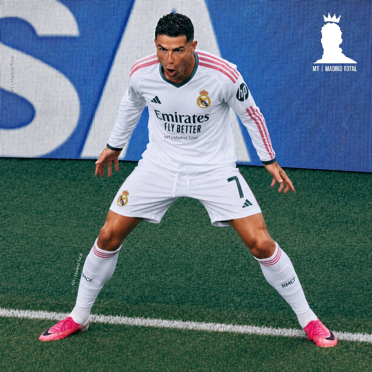 Cristiano Ronaldo Real Madrid 26/27 jersey (photo 2 of 4)