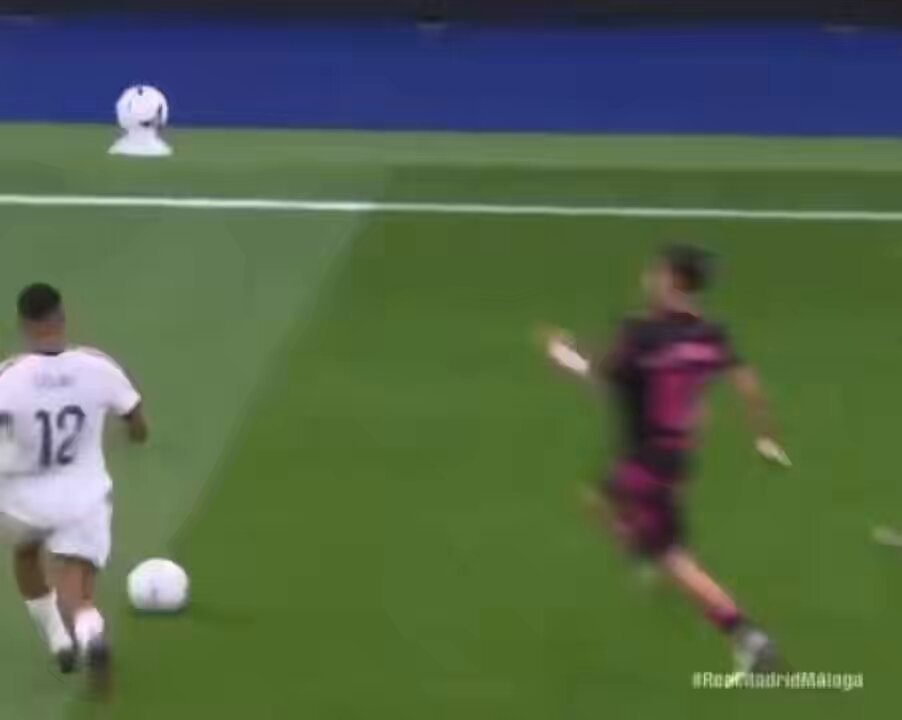 Jude Bellingham Trent Alexander Arnold LEFT WING