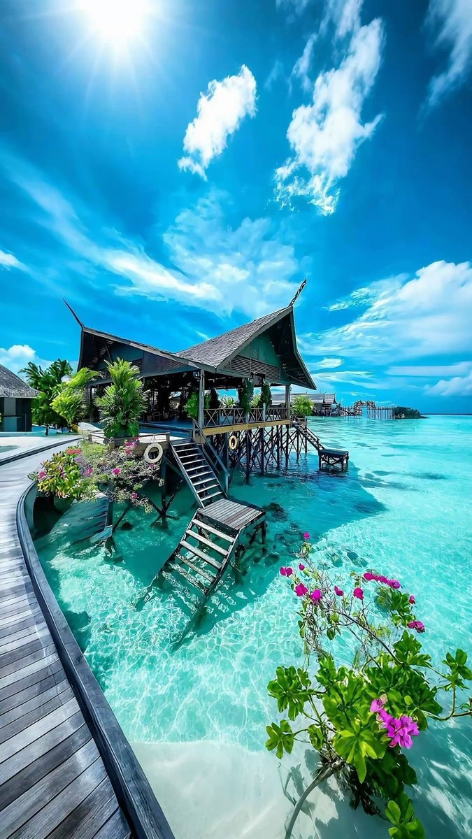 Sabah Malaysia stilt house (photo 3 of 4)