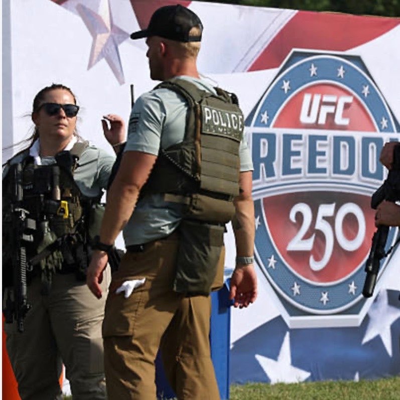 Donald Trump and Dana White at UFC White House (photo 2 of 2)