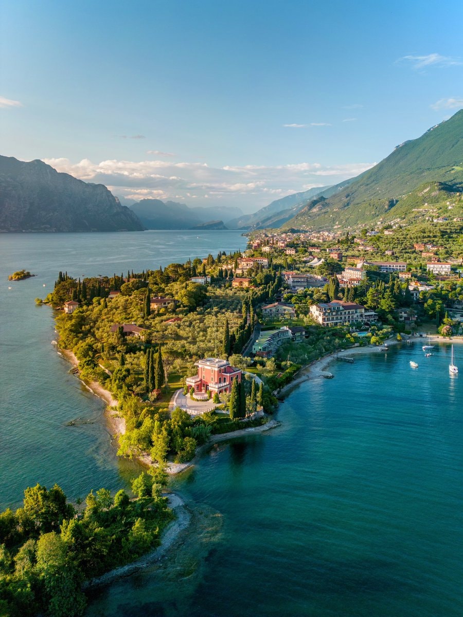 lake garda italy (photo 3 of 4)