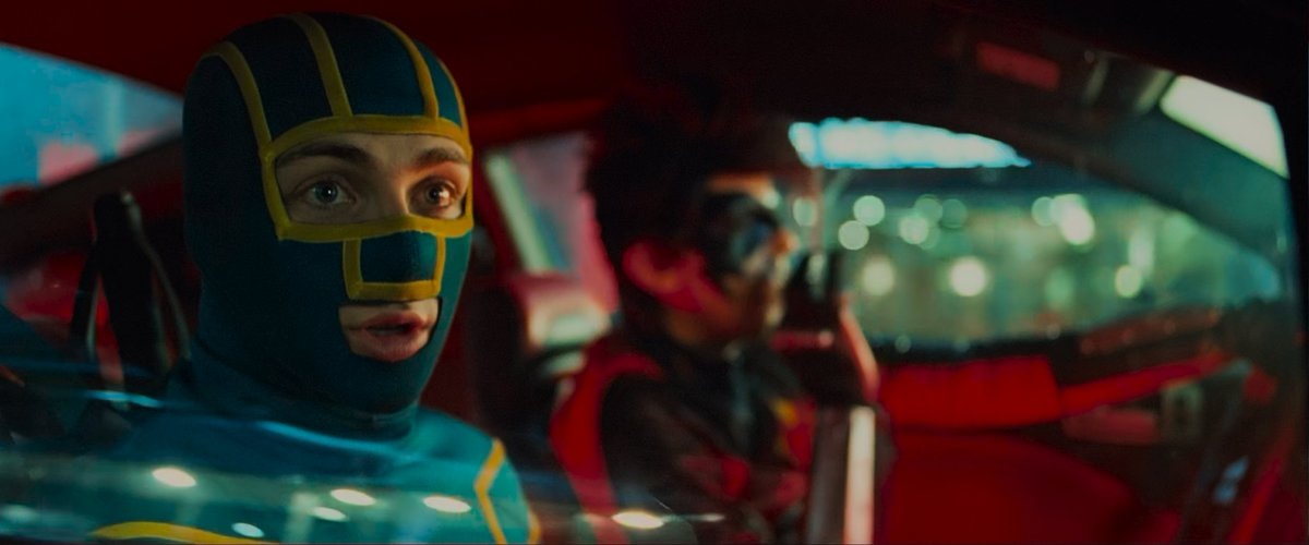 Kick-Ass 2010 scene (photo 2 of 4)