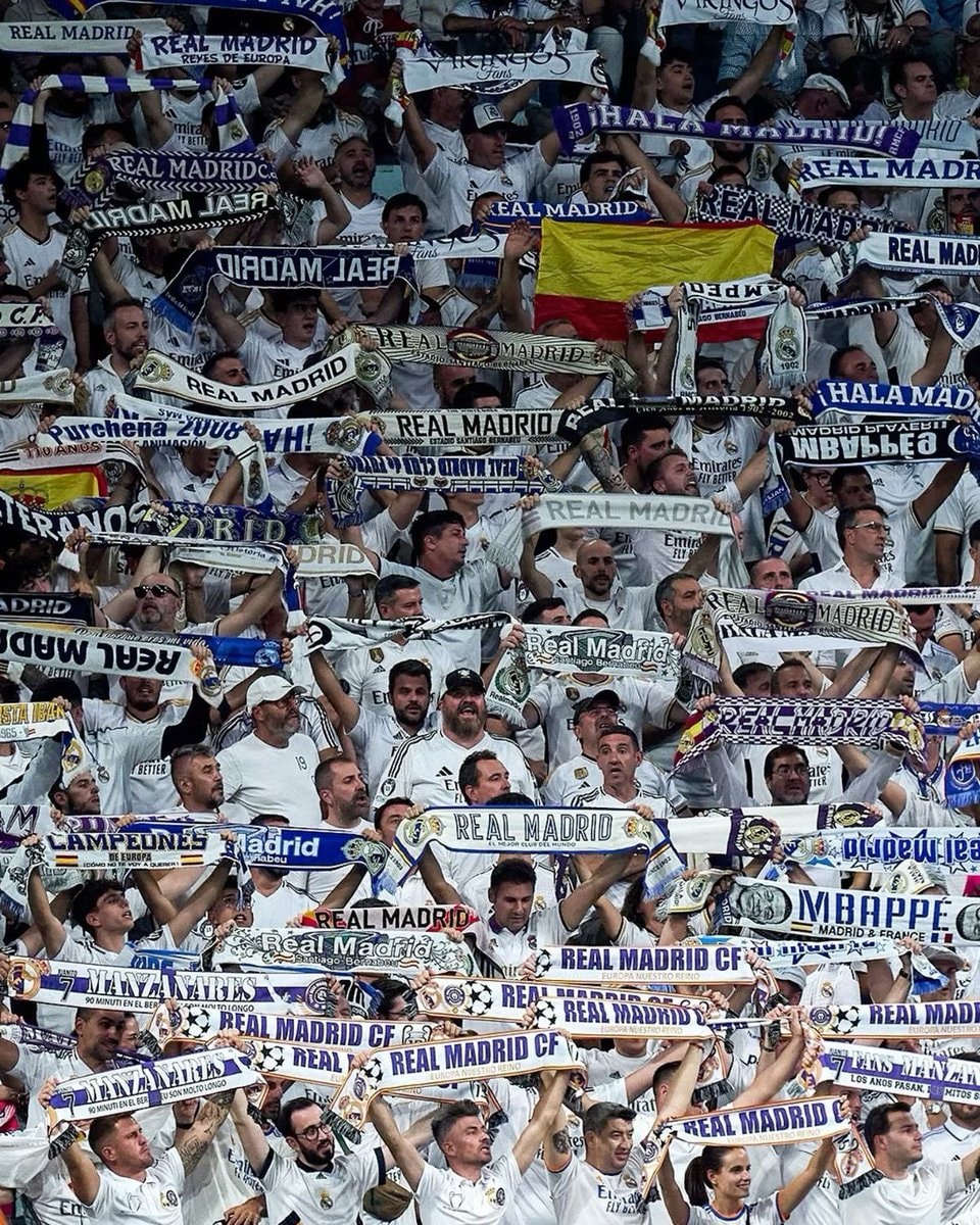 Real Madrid fans chant corruption at Bernabéu