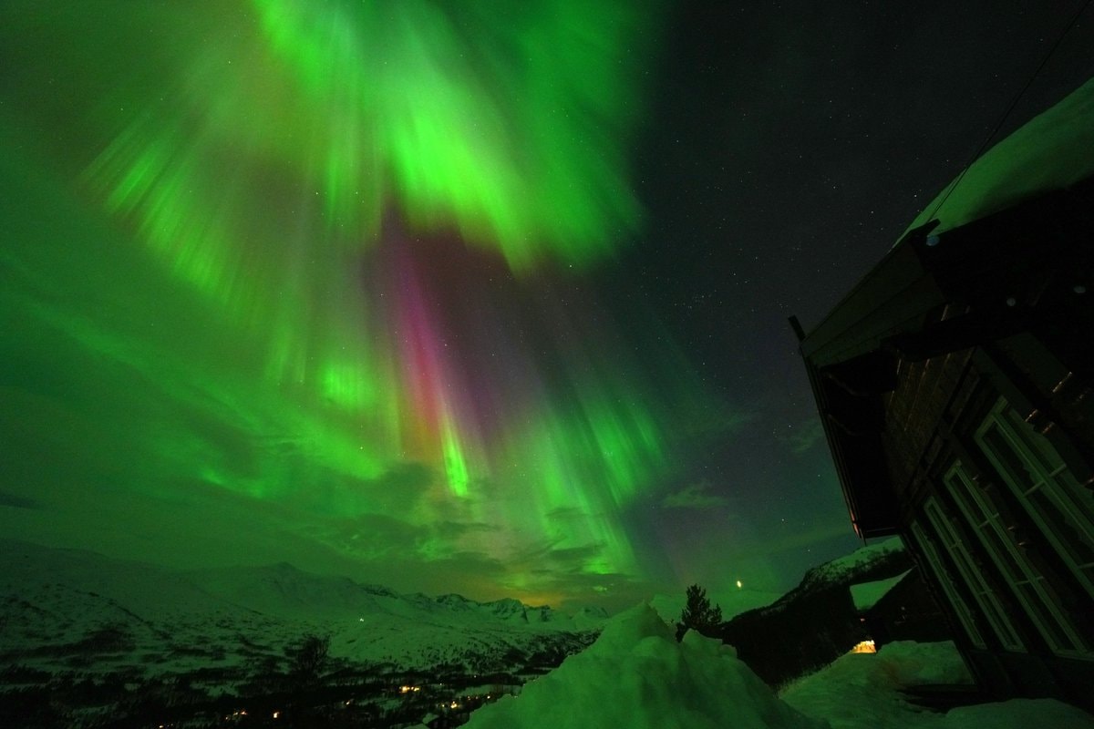 Aurora Norway green display (photo 2 of 2)