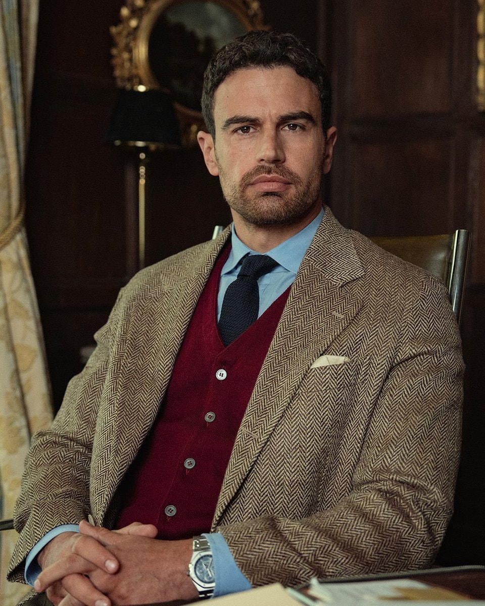 Theo James The Gentlemen Season 1 (photo 2 of 2)