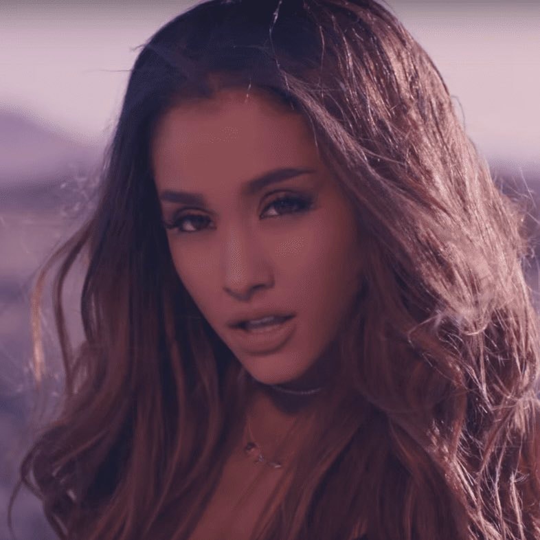Ariana Grande Into You Spotify re-entry (photo 2 of 2)