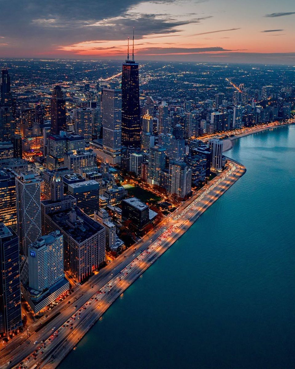 Chicago sunset waterfront (photo 2 of 3)