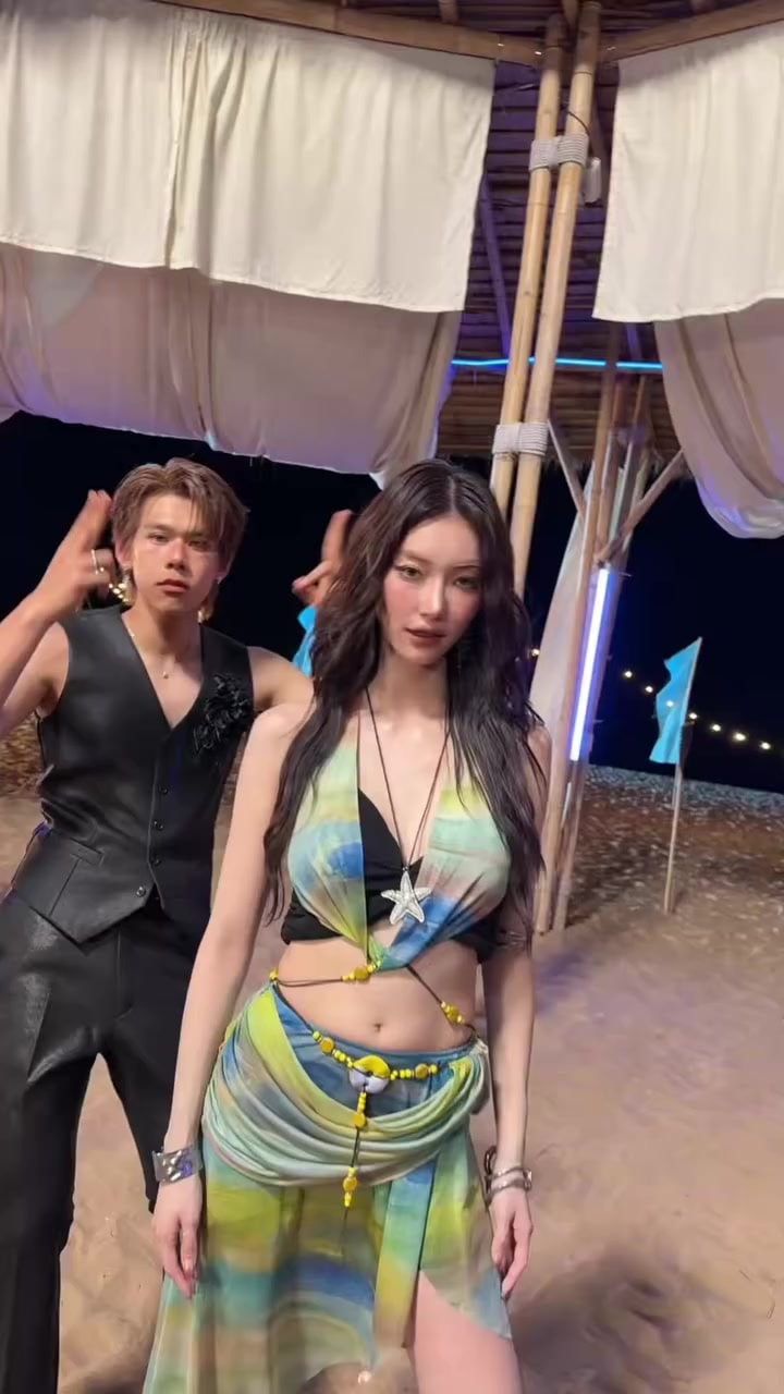 Jingjing Yu Bloom Challenge