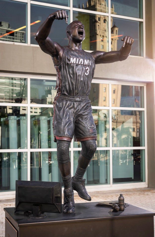 Dwyane Wade statue renovation (photo 4 of 4)