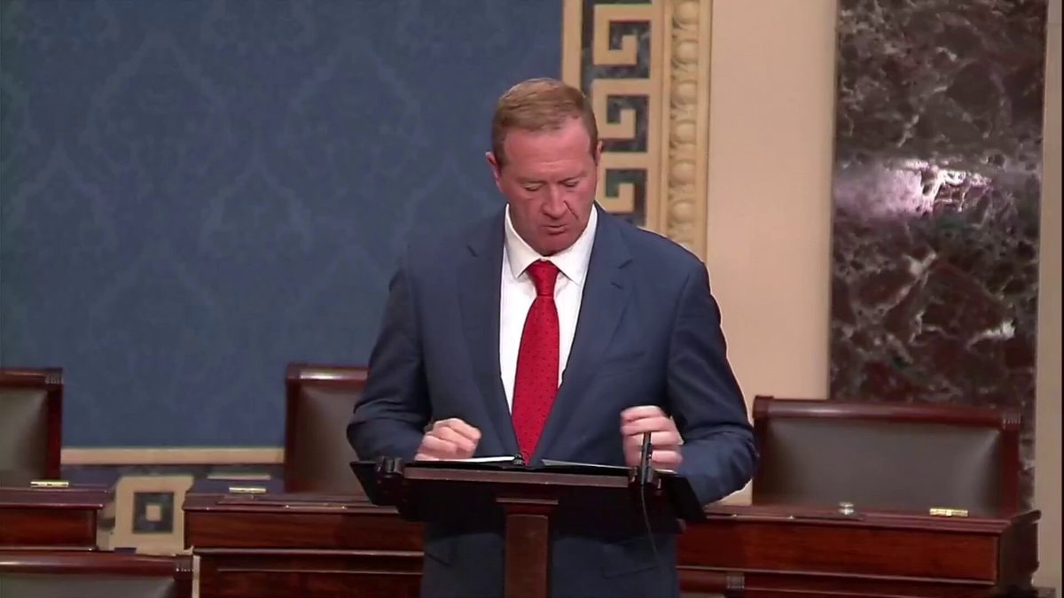 Sen. Eric Schmitt at podium