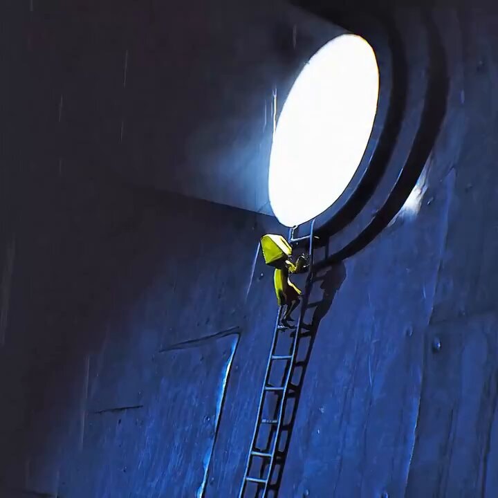 Little Nightmares climbing the ship
