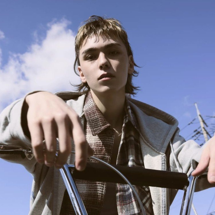 Vernon SEVENTEEN K-pop American pop nostalgia