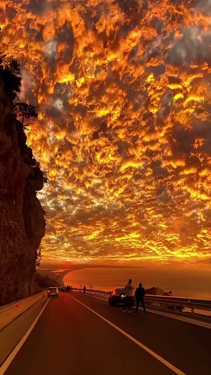 golden sunset highway