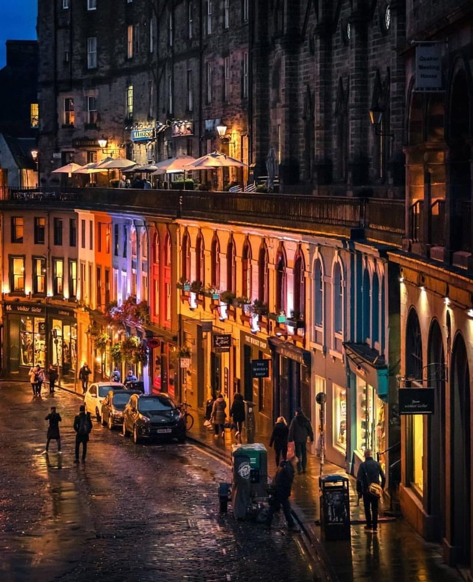 Edinburgh Scotland 🏴󠁧󠁢󠁳󠁣󠁴󠁿 (photo 3 of 4)