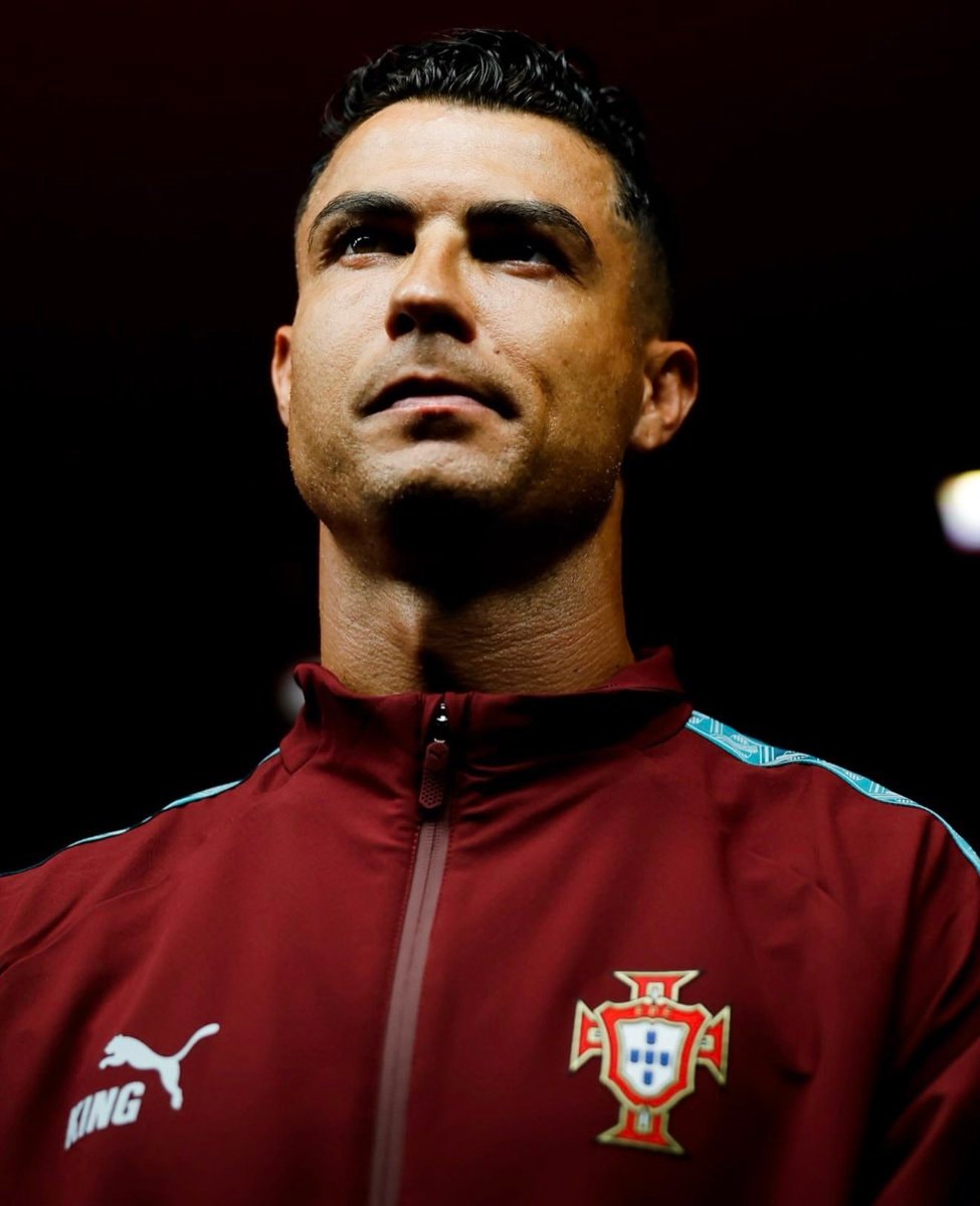Cristiano Ronaldo leaves Portugal national team Cristiano Ronaldo leaves Portugal national team