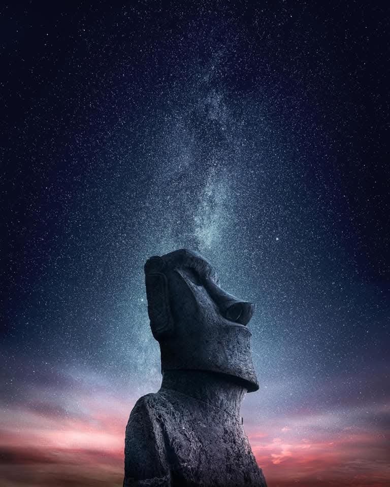 Milky Way over Moai Easter Island