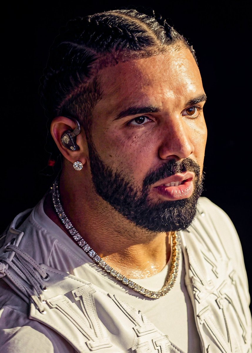 Drake One Dance vs Janice STFU (photo 1 of 2)