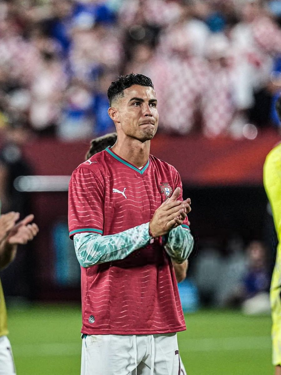 Cristiano Ronaldo retirement ages comparison
