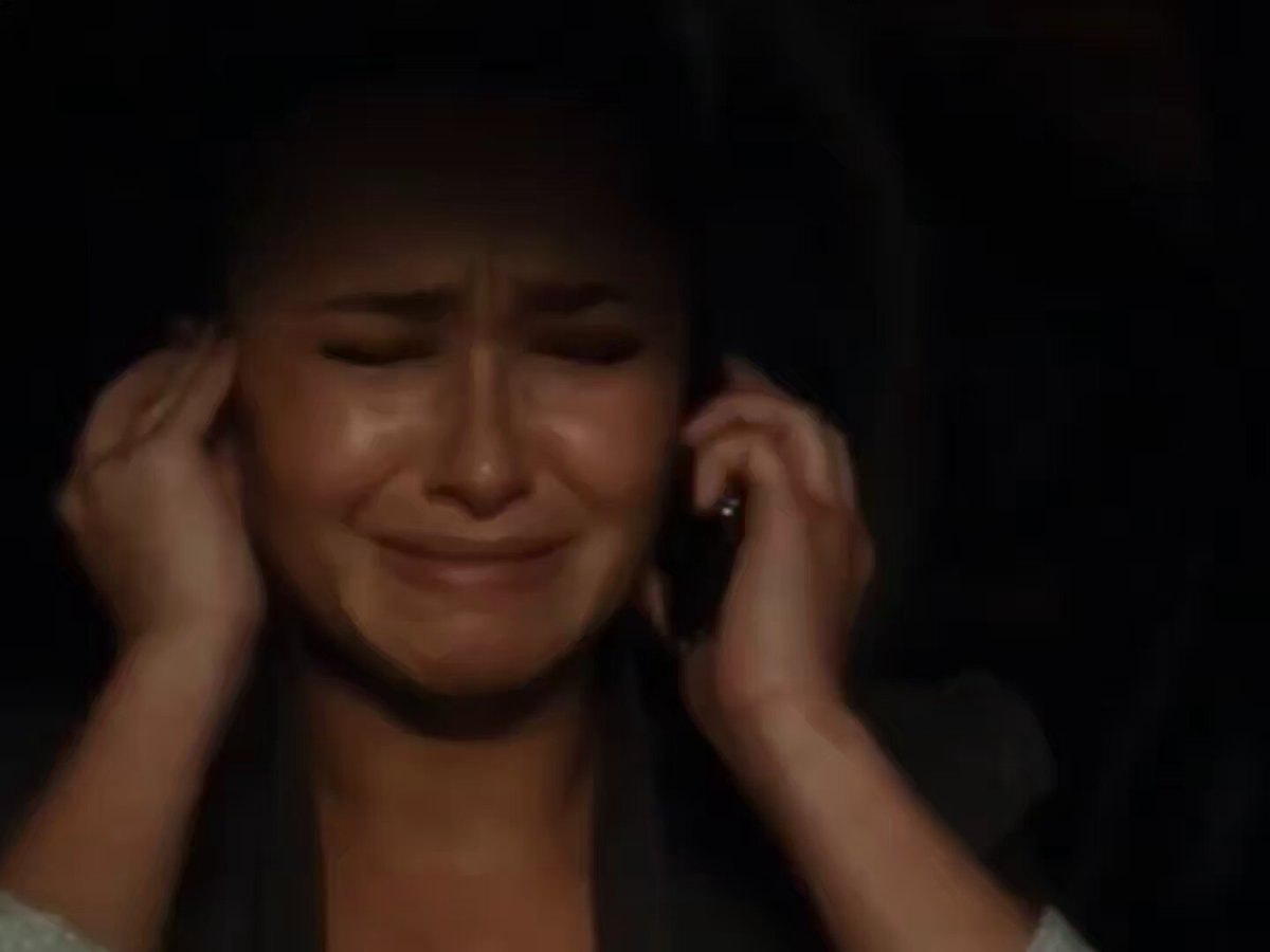 Scream 4 Hayden Panettiere one breath