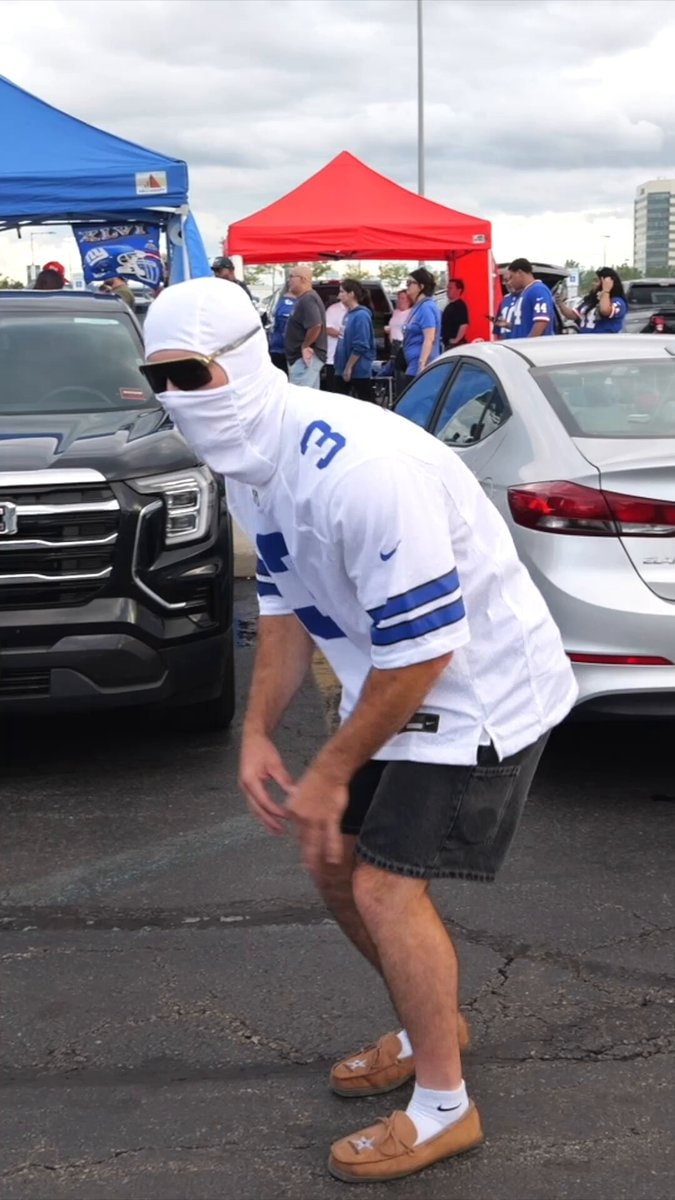 Cowboys fan in jersey 3