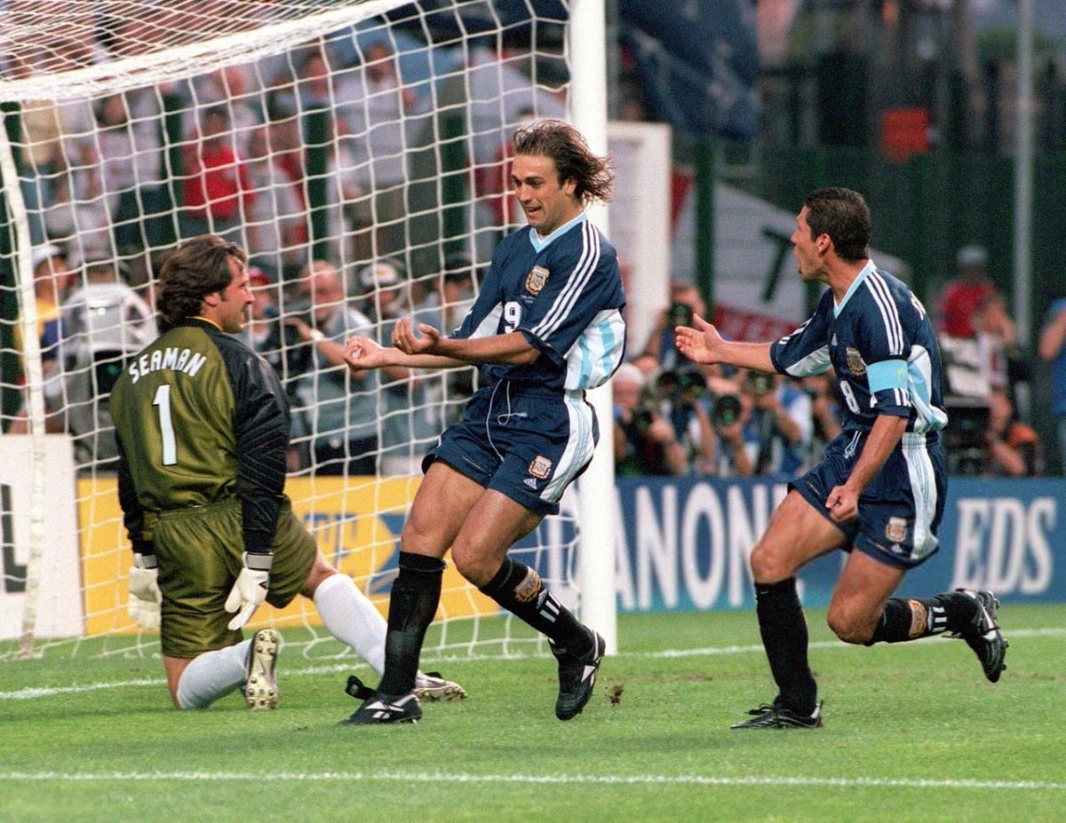 Argentina vs England in America (photo 3 of 4)