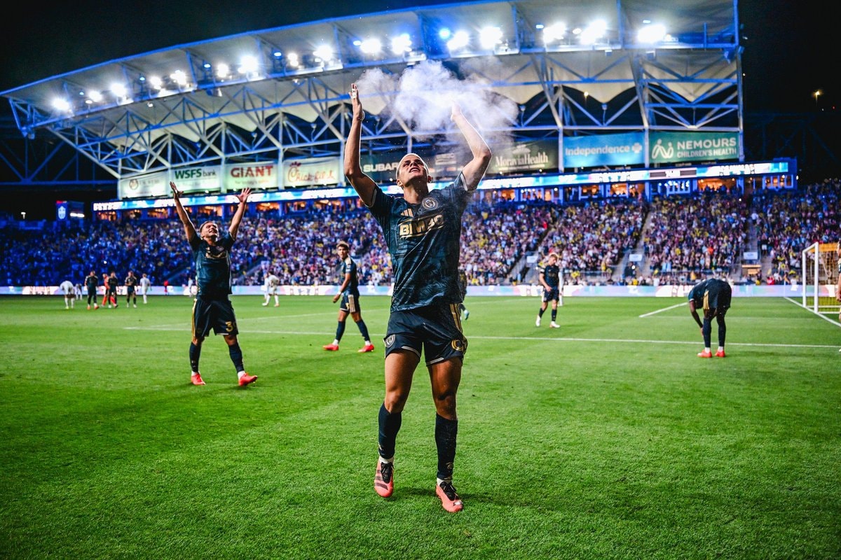 Cavan Sullivan sold to Manchester City