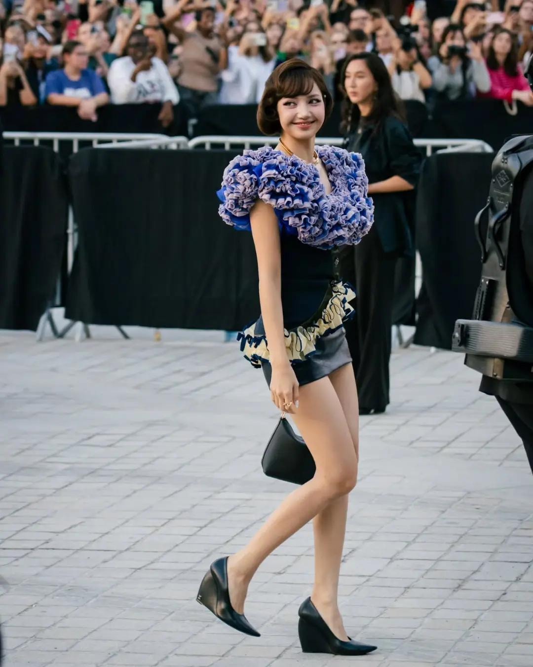 Lisa Louis Vuitton SS27 (photo 4 of 4)