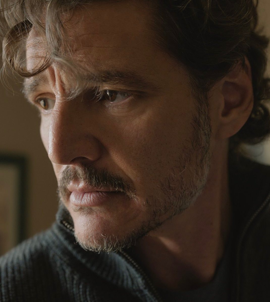 BEHEMOTH! Pedro Pascal Tony Gilroy (photo 2 of 2)