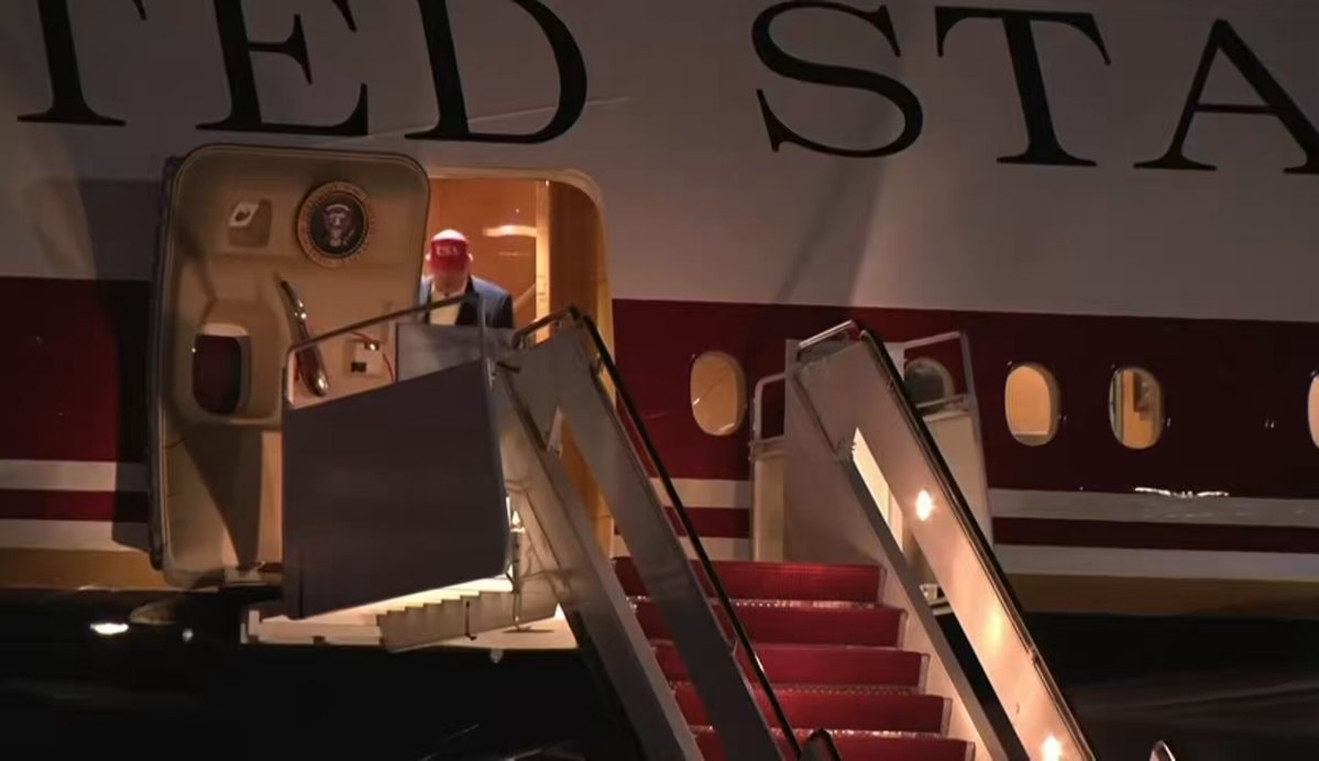 President Trump returns to White House at 4am