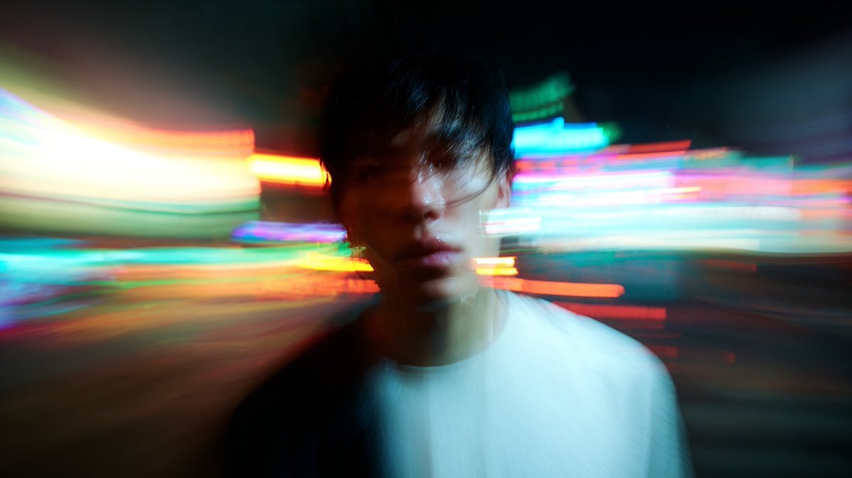 long exposure face blur