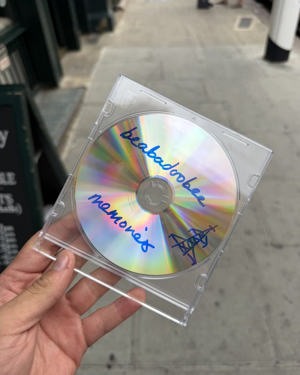 beabadoobee Memories single (photo 2 of 2)