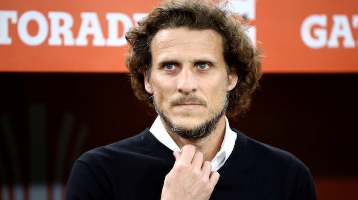 Diego Forlan on why Ferguson sold him