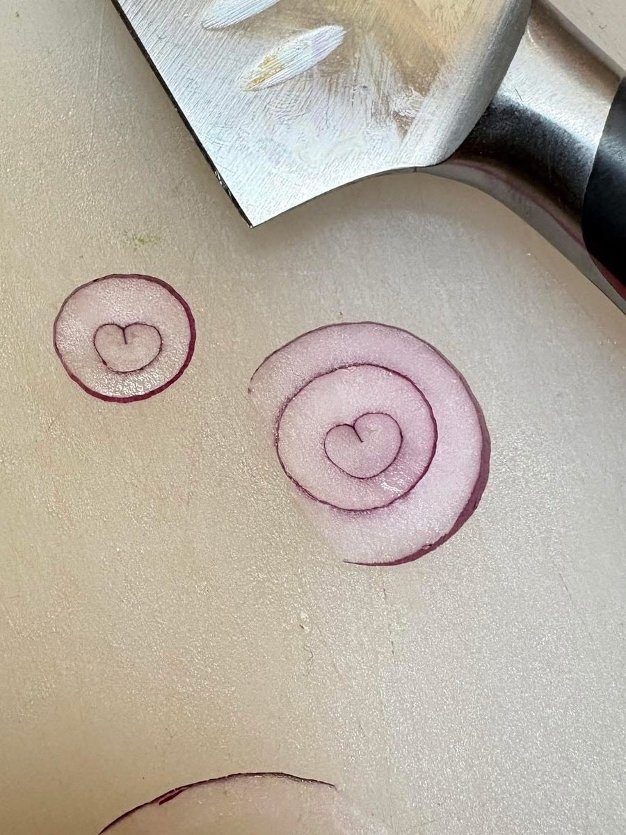 heart-shaped onion rings (photo 3 of 4)