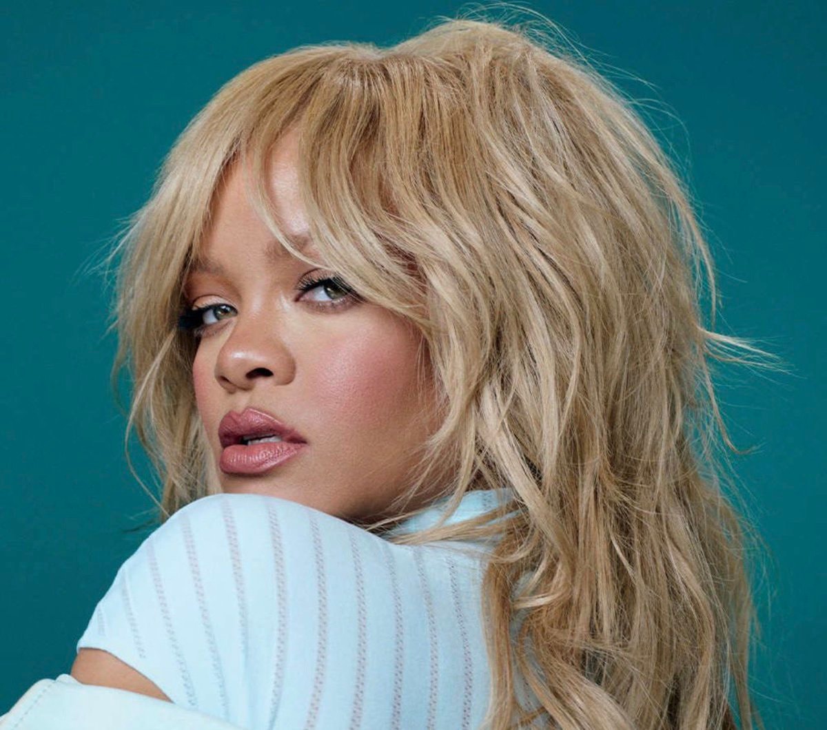 2024 blonde era throwback (photo 3 of 4)